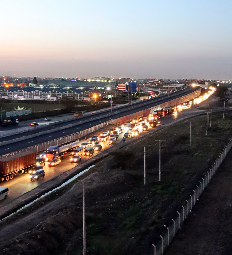 Rushhour in Nairobi + Filmchen