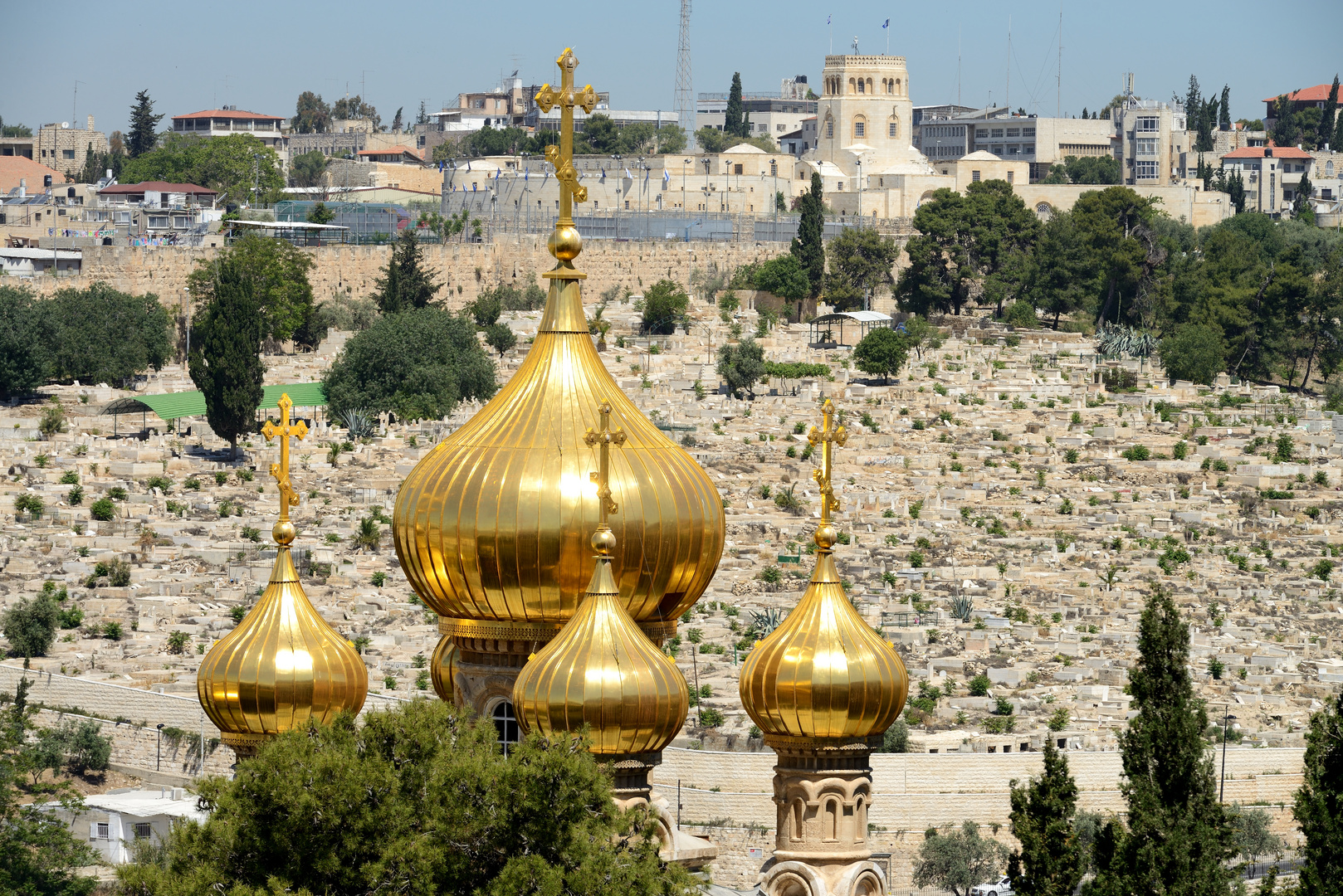 Russisch-orthodoxe Kirche und Blick auf den Tempelberg