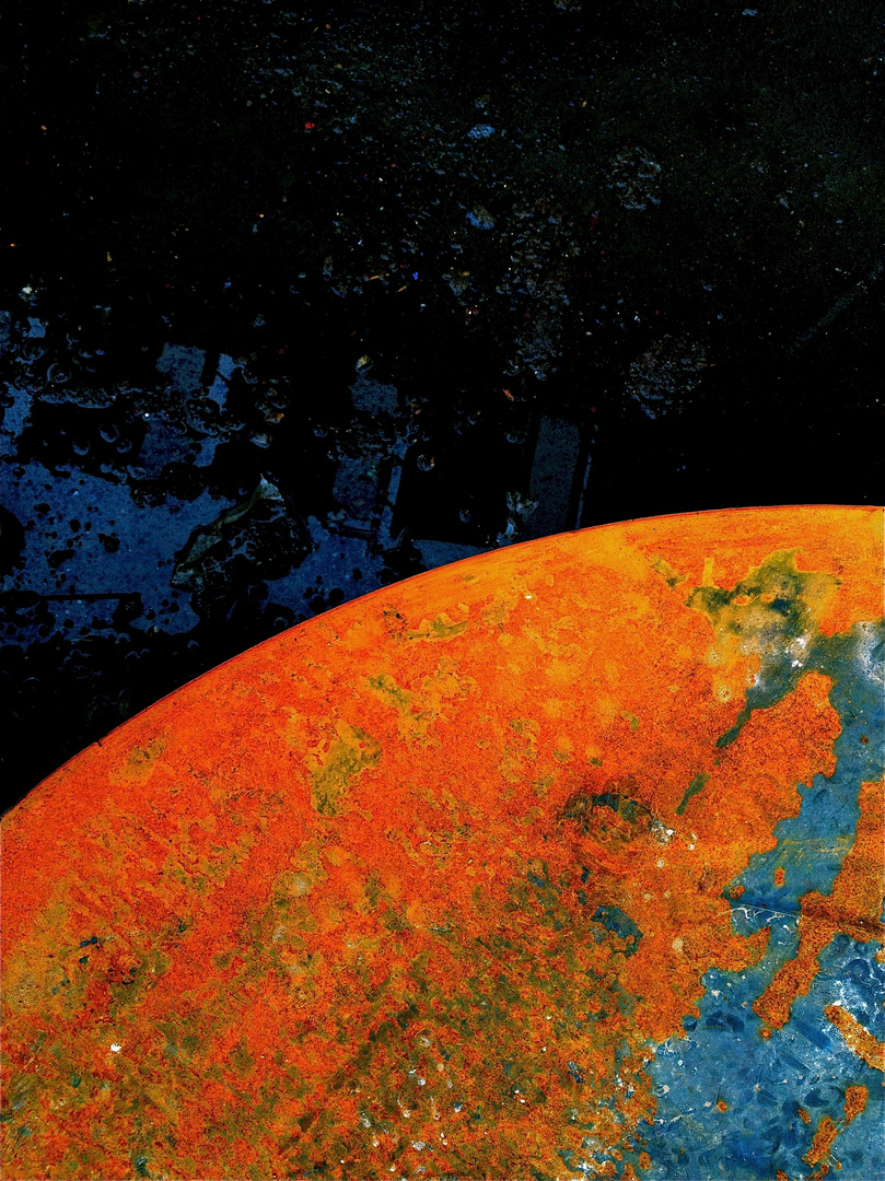 RUST PLANET by Dee Bee Smith (2013)