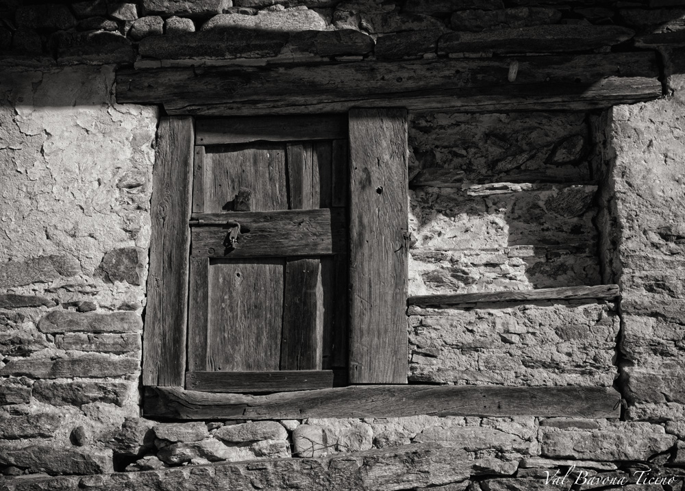 Rustico-Detail- Val Bavona-Ticino