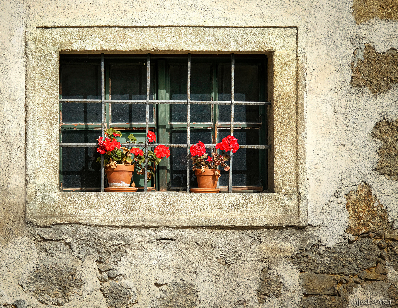 rustikales Blumenfenster ...