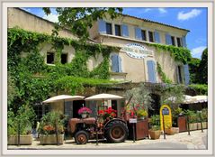 Rustrel le Colorado Provencal im Ort 3