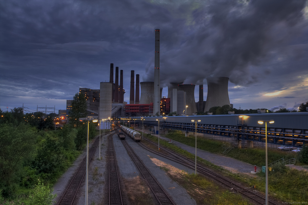 RWE Braunkohlekraftwerk Neurath / Teilansicht.