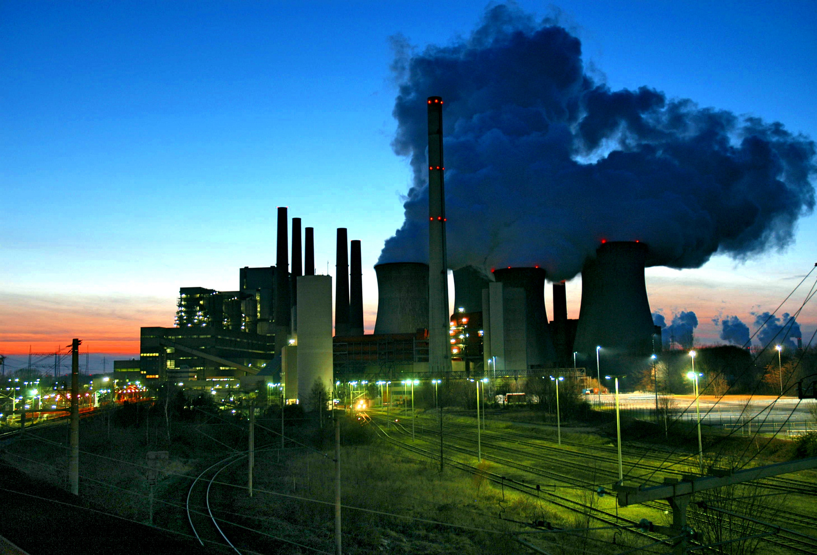 RWE-Kohlekraftwerk Neurath Foto & Bild | tagebau, braunkohle, bergbau Bilder auf fotocommunity