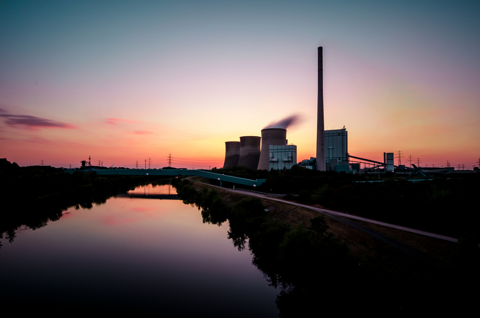 RWE Kraftwerk Foto & Bild | sonnenuntergang, kraftwerk ...