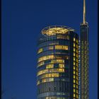 RWE-Turm bei Nacht