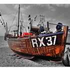 RX37 ein Fischerboot in Hastings