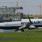 Ryanair, Boeing 737-800 (1° nach rechts gedreht)
