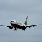 Ryanair - Boeing 737-8AS 2