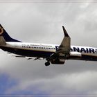 Ryanair im Landeanflug auf Teneriffa