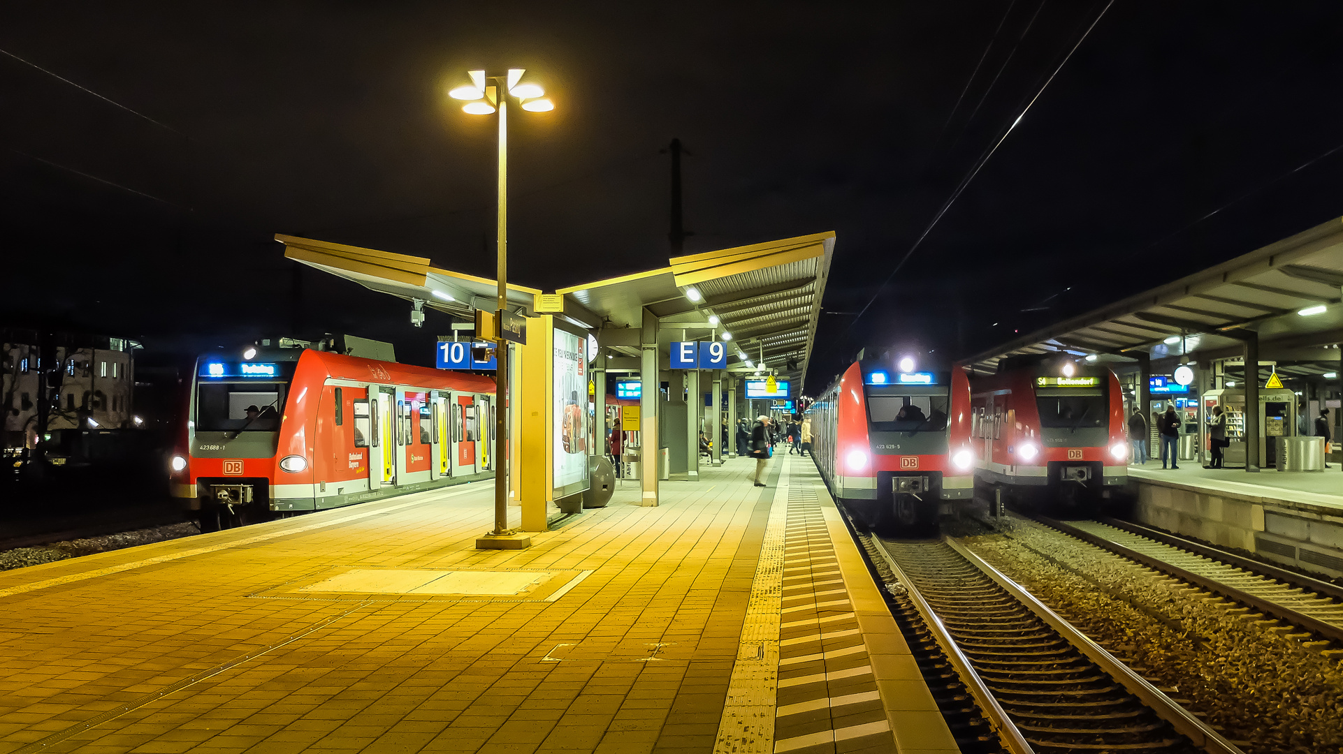 S 6 am Fernbahnsteig