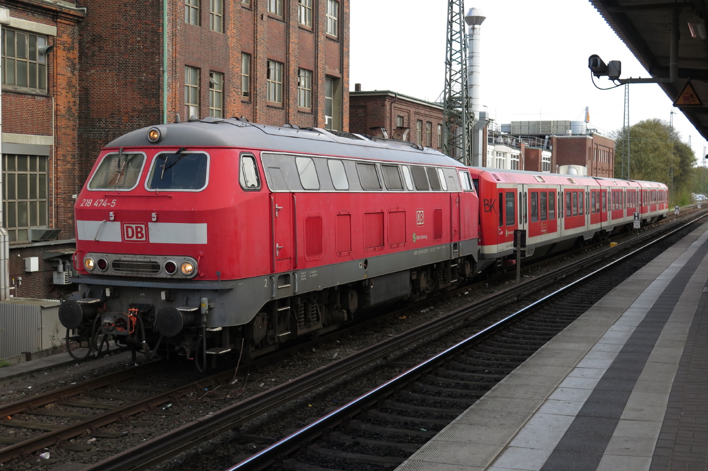 S-Bahn 218 474 in Hamburg-Eidelstedt