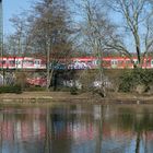 S-Bahn am Düsseldorfer Volksgarten