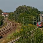 S-Bahn begegnet "Mops"