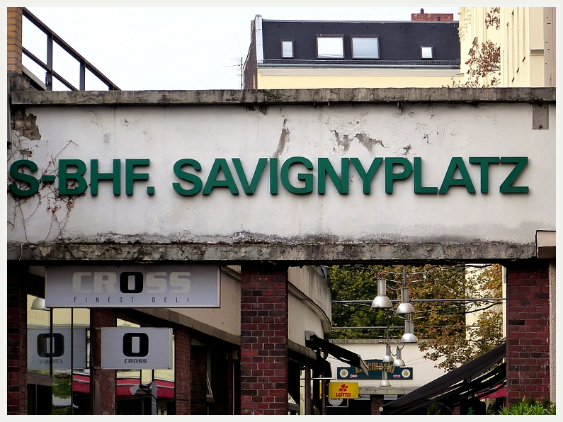 S-Bahn Savignyplatz Berlin