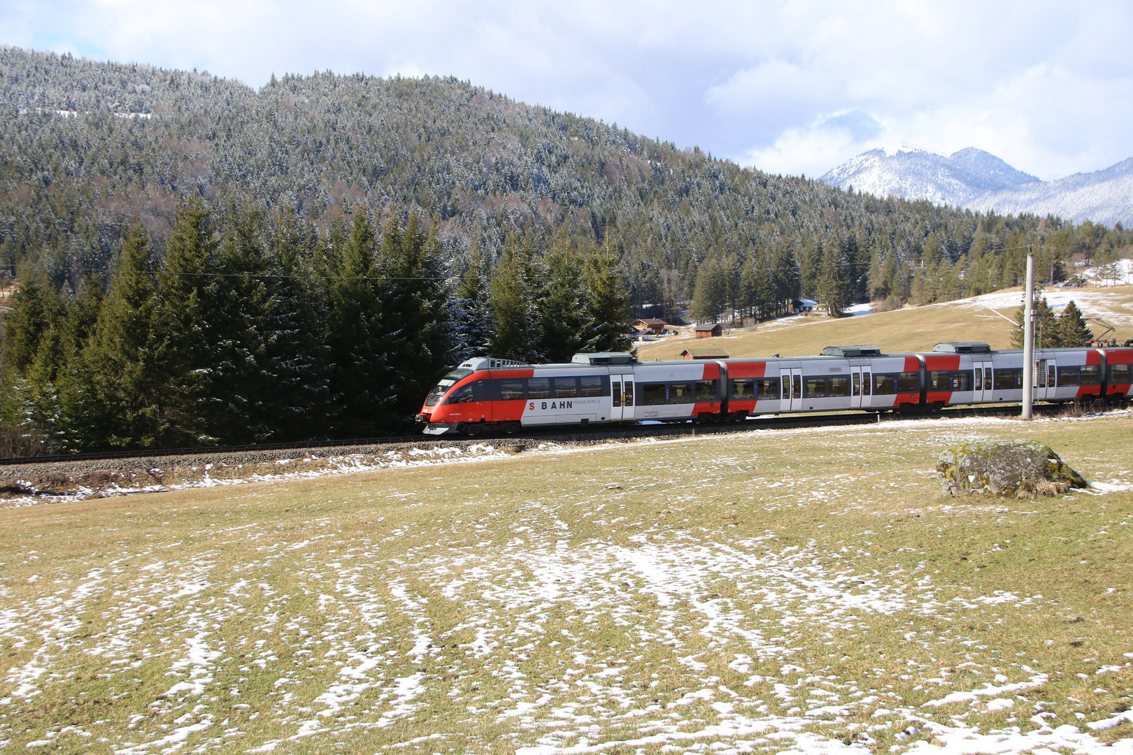 S-Bahn Voralberg vor Mittenwald