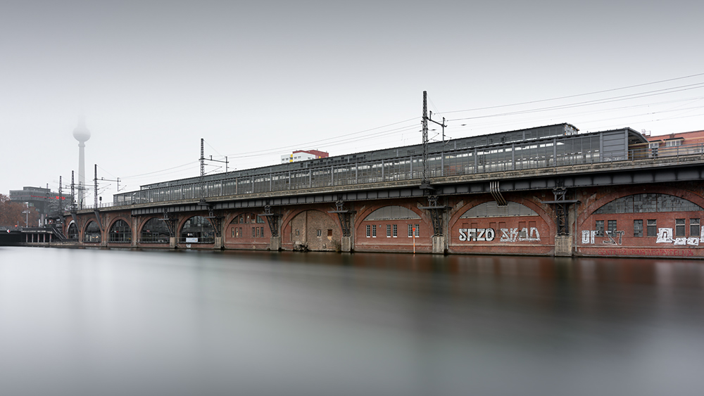 - S-Bahnhof Jannowitzbrücke -