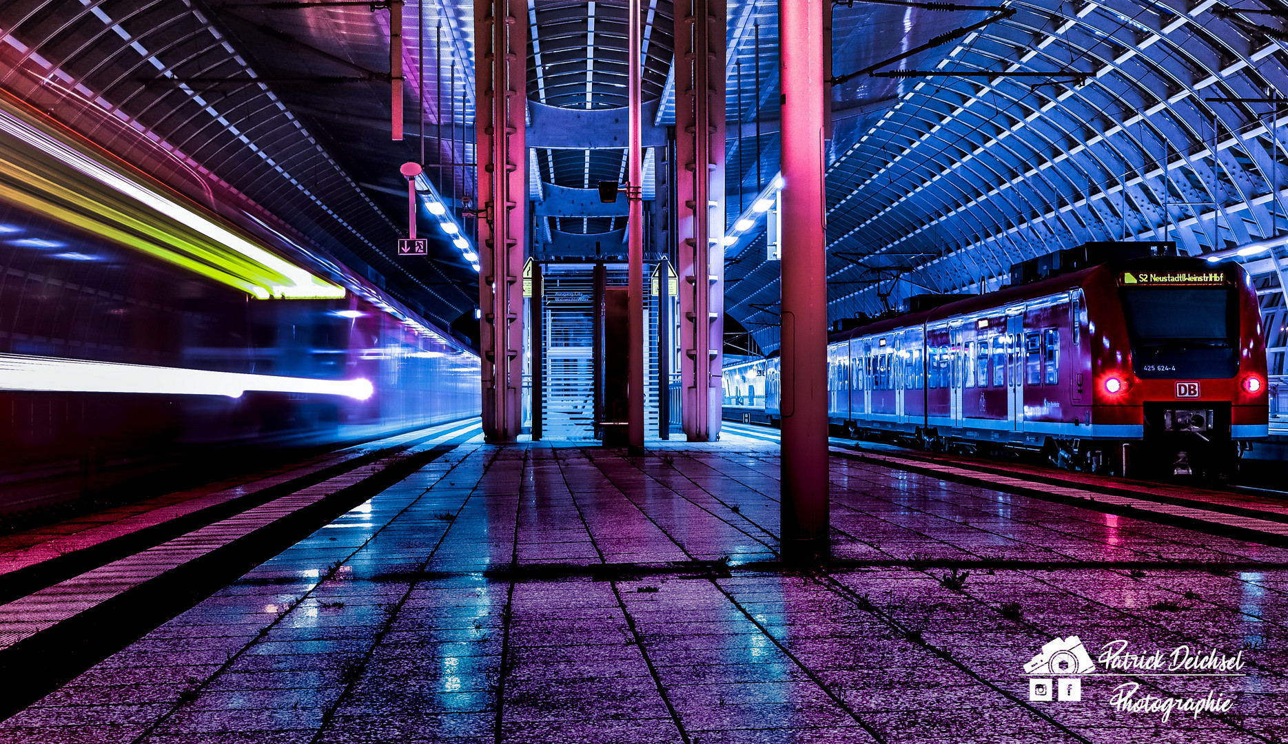 S-Bahnhof Ludwigshafen Mitte bei Nacht