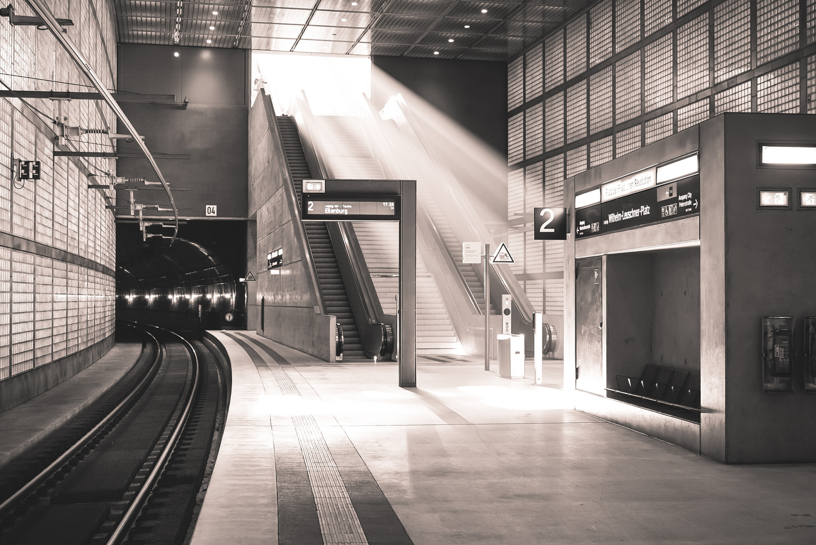 S-Bahnhof Wilhelm-Leuschner-Platz