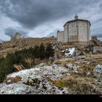 S. Maria della Pietà e il Castello