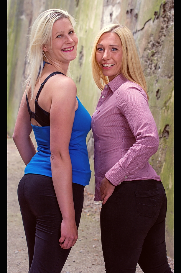 S P A Ss M A D C H E N Foto Bild Portrait Portrait Frauen Outdoor Bilder Auf Fotocommunity