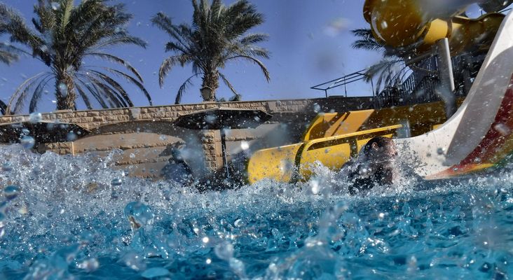 s p l i s h * s p l a s h