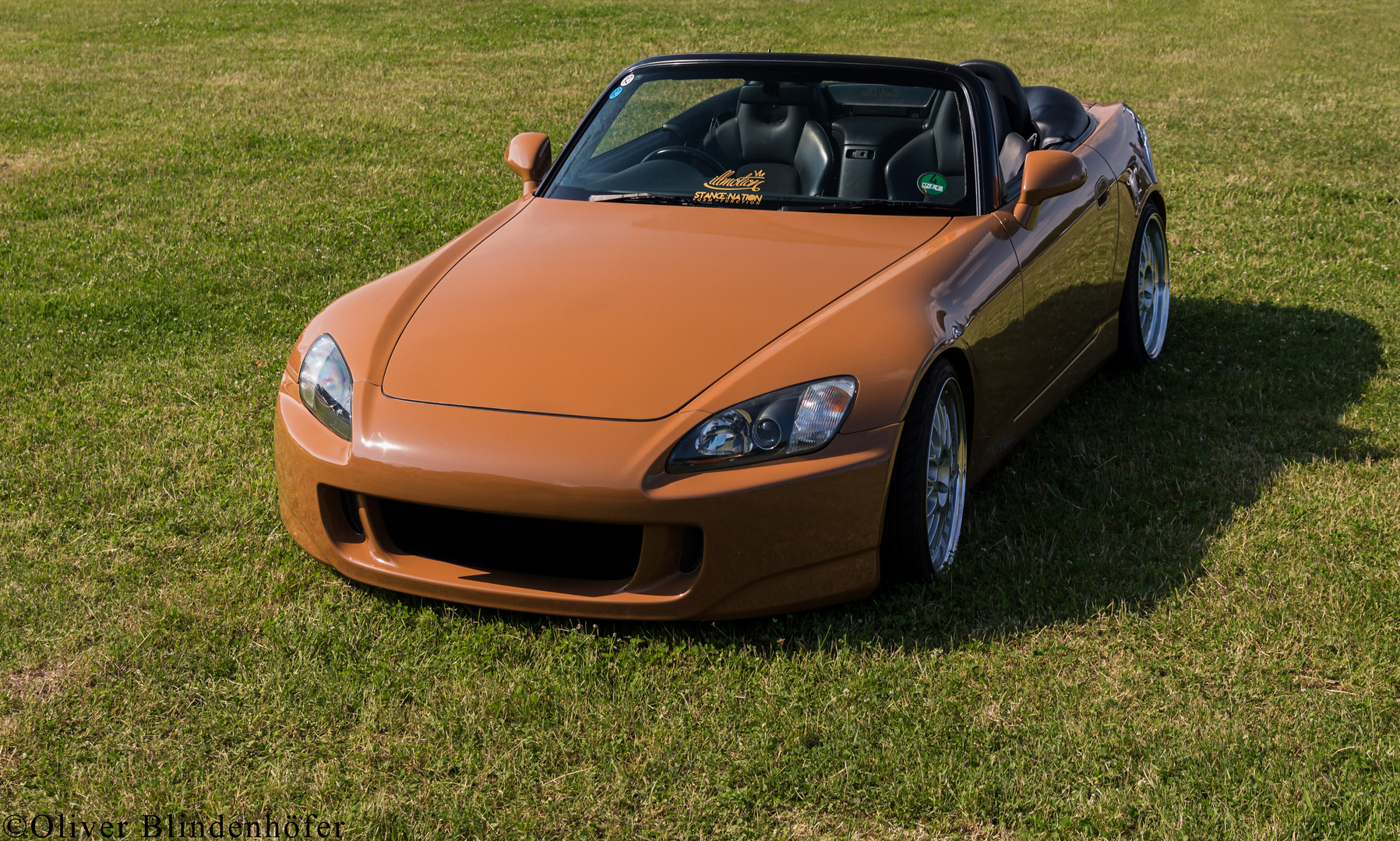 S2000.