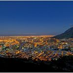 SA [10] - Cape Town at night