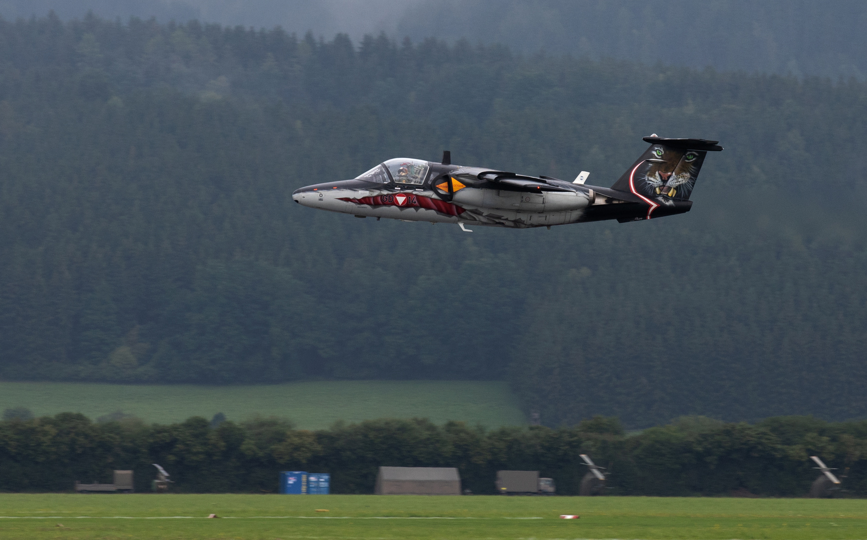 Saab J 105 OE von der Tiger Staffel