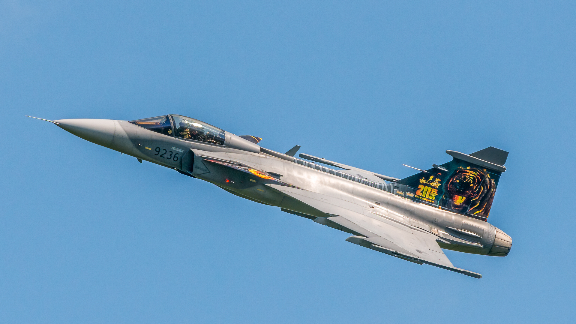 Saab JAS-39 GRIPEN