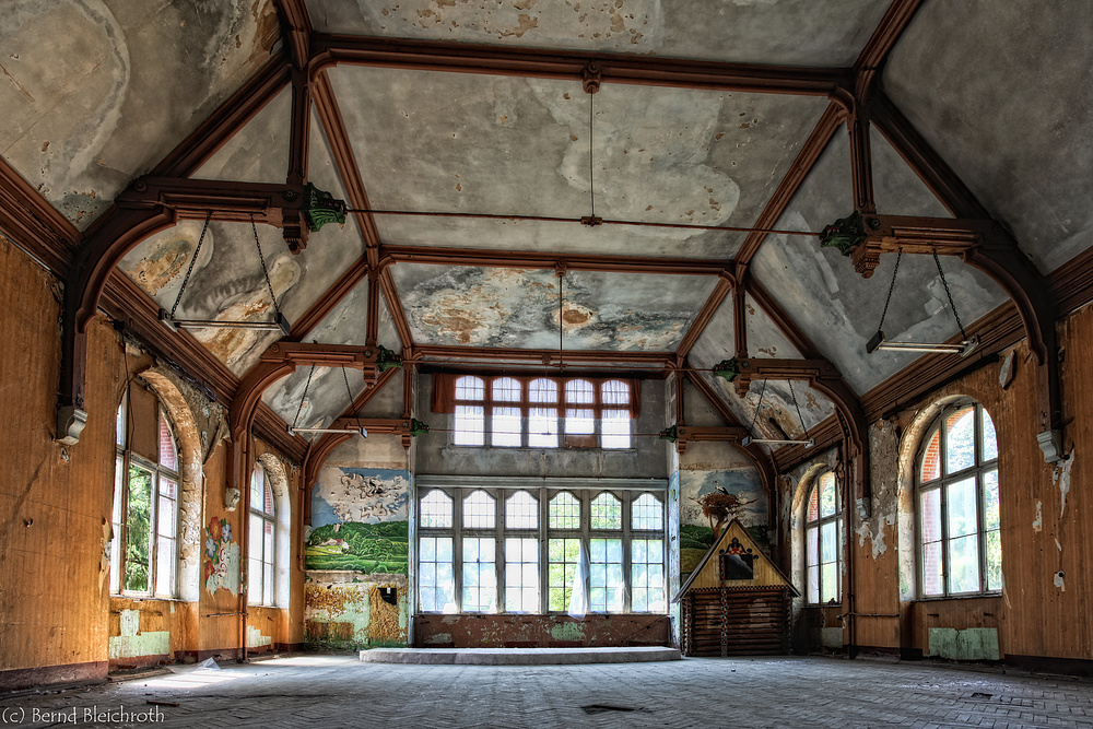 Saal im Badehaus