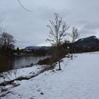 Saale bei Jena mit Blick auf Jenzig und Hufeisen