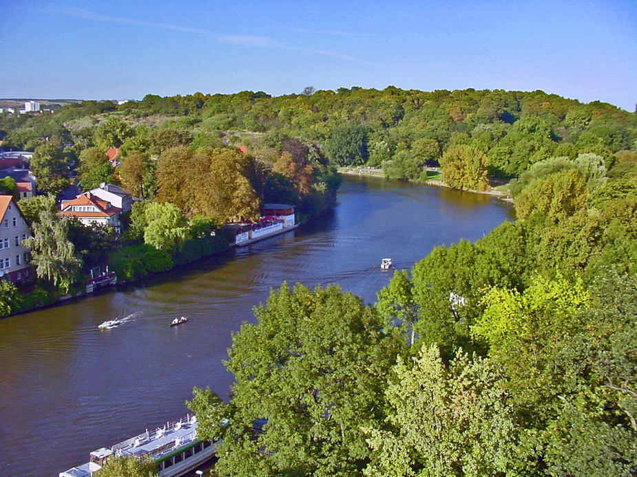 Saale und Halle-Kröllwitz vom Burgfried auf Giebichenstein