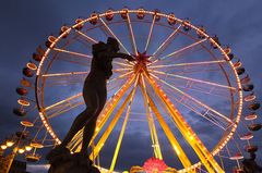 Saalenixe vom Göbelbrunnen, bitte Riesenrad nicht anfassen!