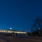 Saarbahnbrücke zur blauen Stunde