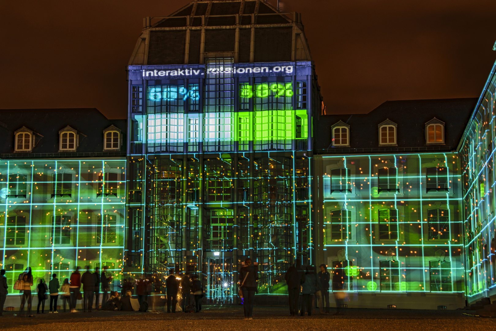 Saarbrücken bei Nacht (Schloß, illuminiert 05)