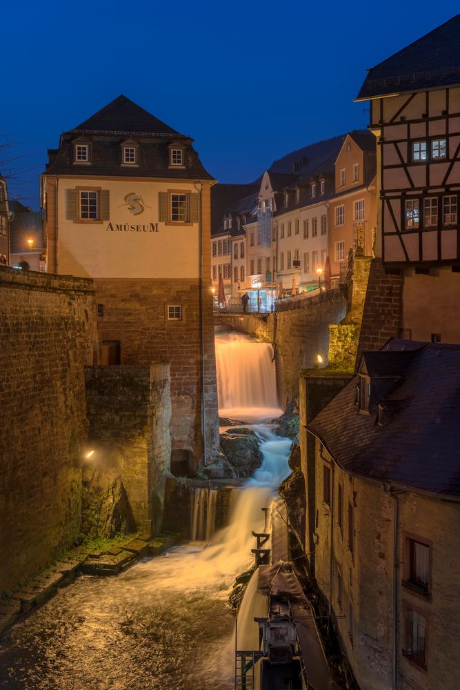 *Saarburg @ Altstadt und Leukbach - Wasserfall* Foto & Bild