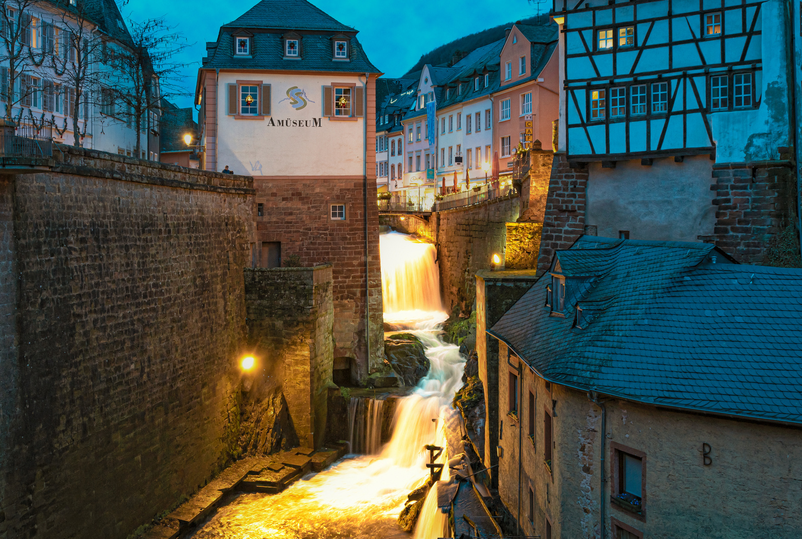 Saarburg und der Wasserfall