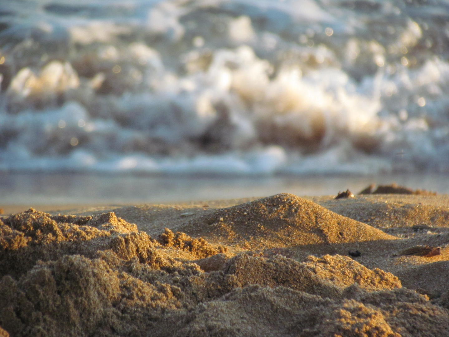 Sabbia e mare o Tsunami?