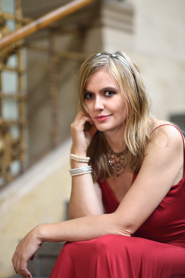 Sabine Foto & Bild portrait, portrait frauen, indoor Bilder auf