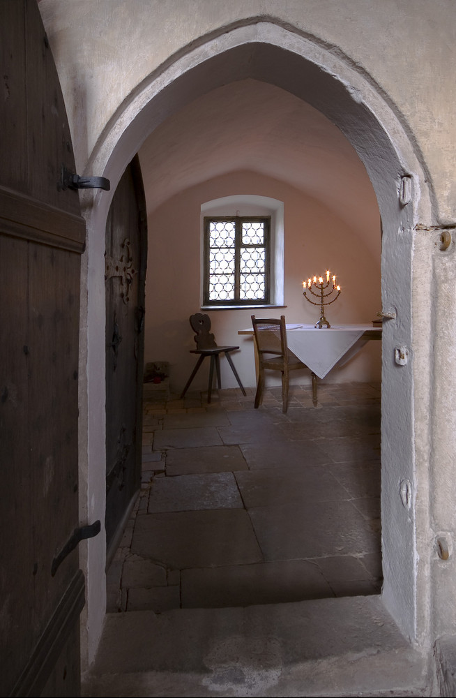 Sachsen - Coswig, Alte Kirche; Blick in die Sakristei