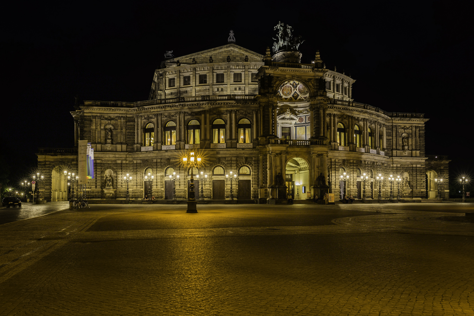 Sachsen - Dresden - Semperoper