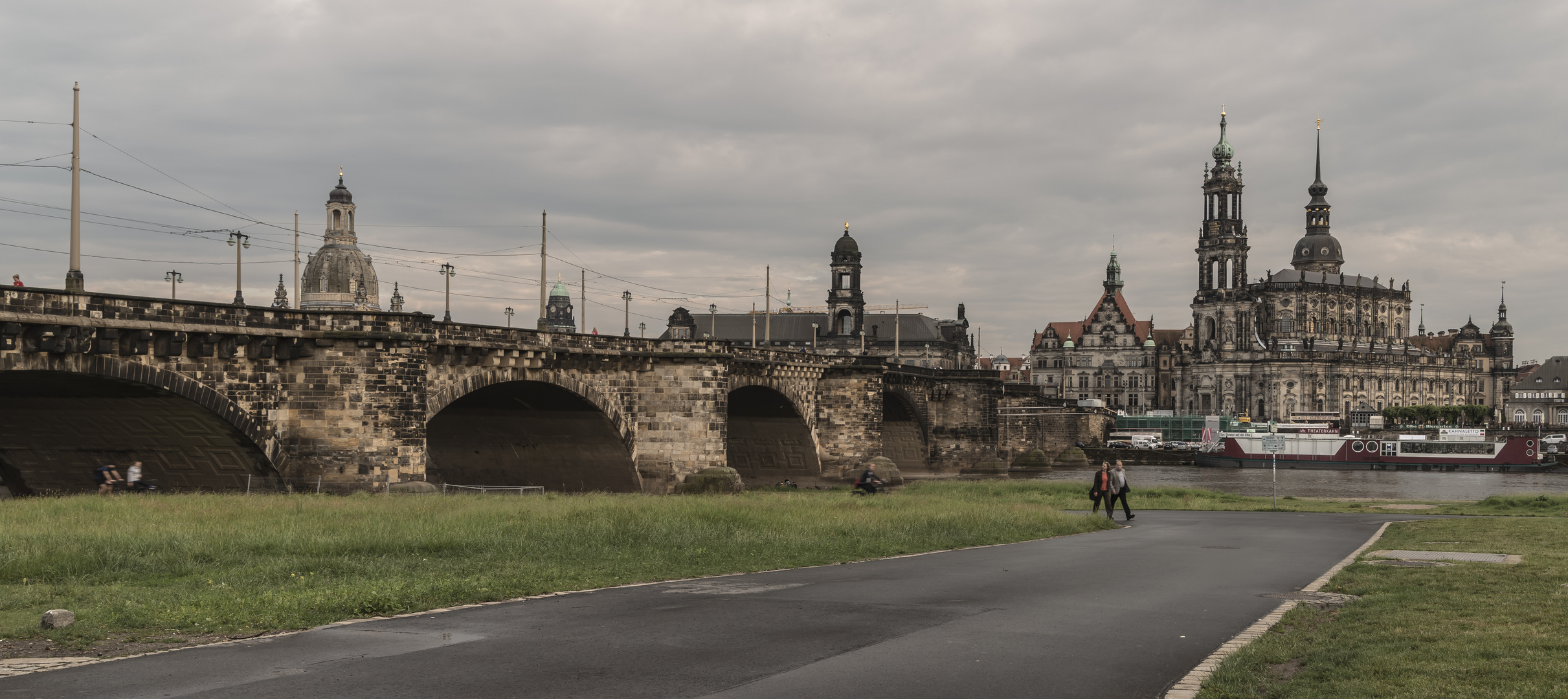 ***    sachsen hauptstadt      ***