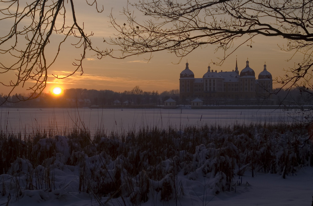 Sachsen - Schloß Moritzburg zum Sonnenuntergang 3