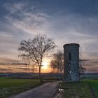 Sachsenhausener Warte kur vor Sonnenuntergang