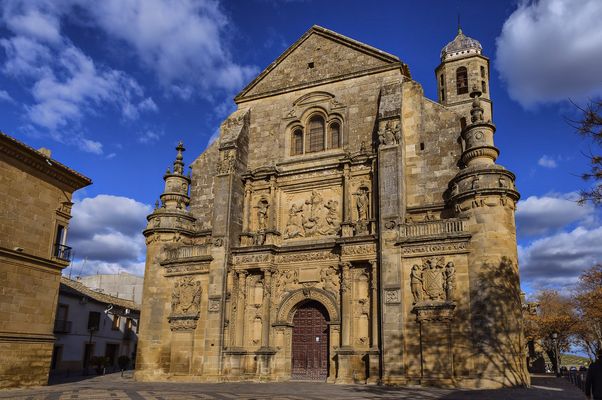 SACRA CAPILLA DEL SALVADOR