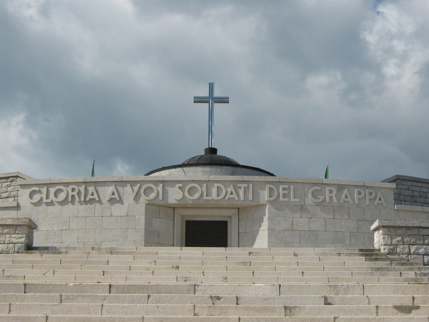 sacrario militare Monte Grappa