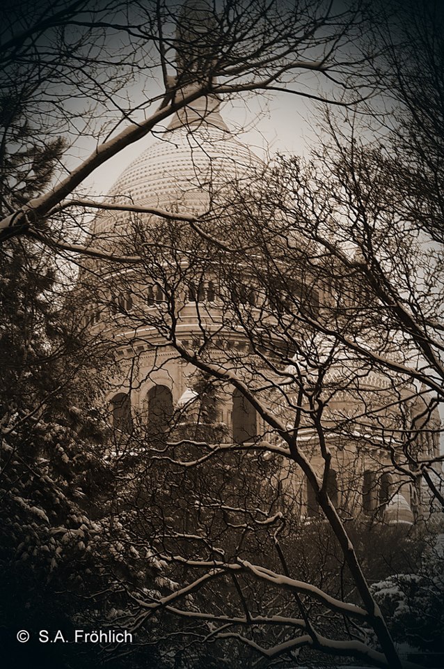 Sacre Coeur im Schnee