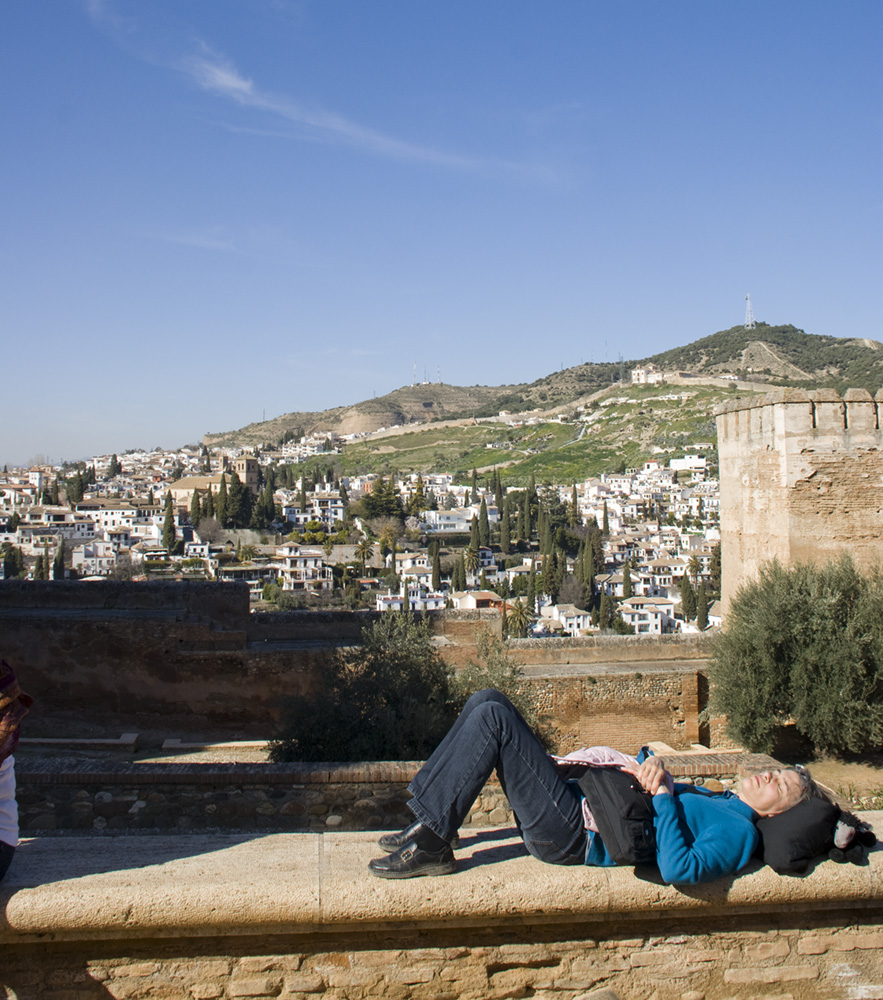 sacromonte y albaicin desde la Alhambra