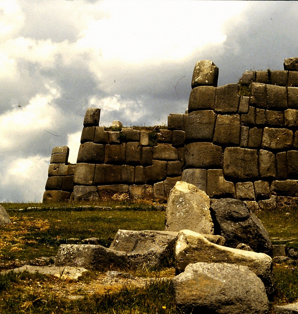 Sacsayhuaman